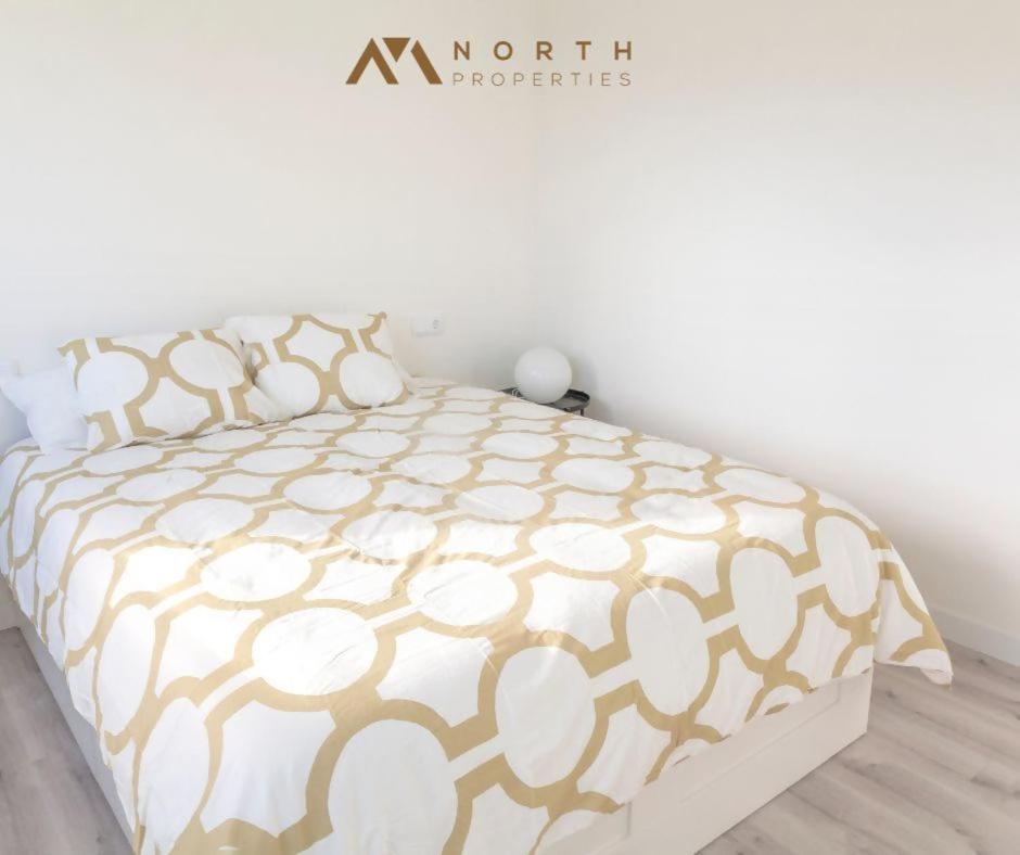 Apartamento Roncudo 3º Planta ア・コルーニャ エクステリア 写真